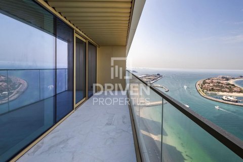 Снять в аренду квартиру в EMAAR Beachfront, Dubai Harbour, Дубай: 4 спальни, 254м², № 20881 - фото 13