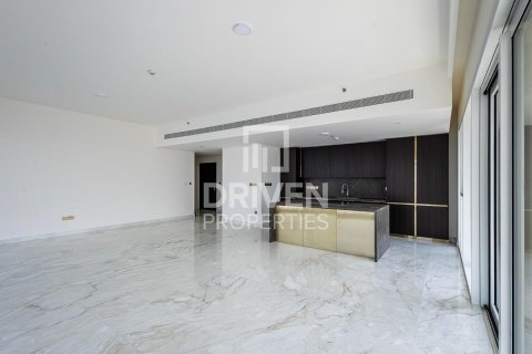 Снять в аренду квартиру в EMAAR Beachfront, Dubai Harbour, Дубай: 4 спальни, 254м², № 20881 - фото 2