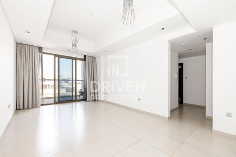 Appartement à Umm Al Sheif, Dubai, 2 chambres, 112 m², № 20874 - photo 1