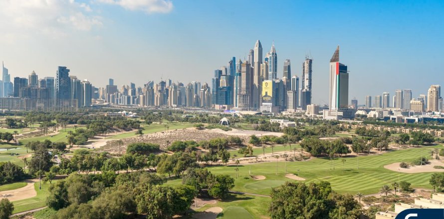 Apartamento en The Views, Dubai, 2 dormitorios, 128 m², № 79341