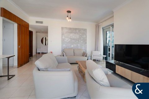 Apartamento en The Views, Dubai, 2 dormitorios, 128 m², № 79341 - foto 3