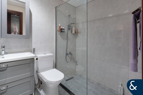 Apartamento en The Views, Dubai, 2 dormitorios, 181 m², № 79342 - foto 17