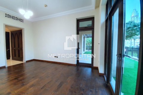 Apartamento en Downtown Dubai (Downtown Burj Dubai), Dubai, 2 dormitorios, 178 m², № 14682 - foto 5