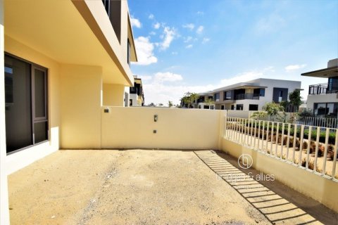 Villa in Dubai Hills Estate, Dubai 3 bedrooms, 285 sq.m. № 98072 - photo 4