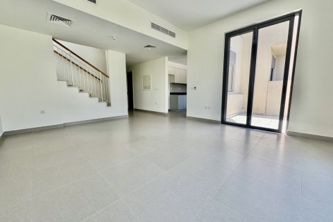 Снять в аренду виллу в Дубай Хилс Эстейт, Дубай: 3 спальни, 285м², № 98072 - фото 19