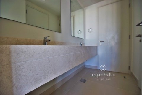 Villa in Dubai Hills Estate, Dubai 3 bedrooms, 285 sq.m. № 98072 - photo 14