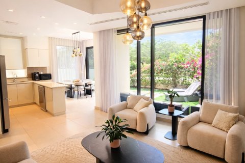 Villa in Dubai Hills Estate, Dubai 5 bedrooms, 278 sq.m. № 98062 - photo 25
