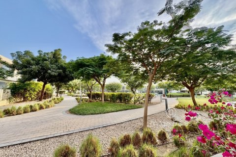 Villa en Dubai Hills Estate, Dubai, 5 dormitorios, 278 m², № 98062 - foto 15