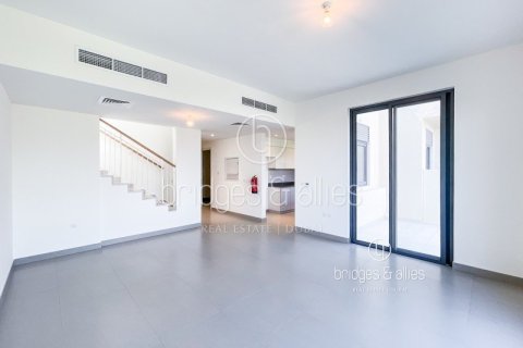 Villa en Dubai Hills Estate, Dubai, 5 dormitorios, 278 m², № 98062 - foto 2