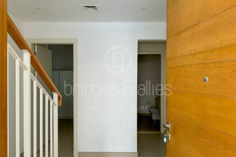 Villa in Dubai Hills Estate, Dubai 4 bedrooms, 272 sq.m. № 98074 - photo 5