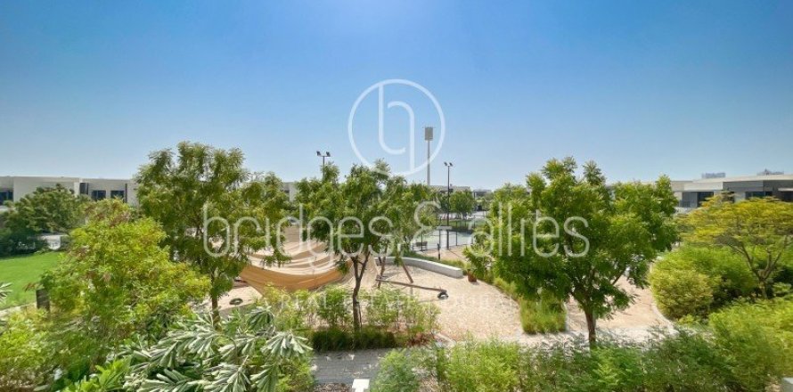 Villa in Dubai Hills Estate, Dubai 4 bedrooms, 210 sq.m. № 98073