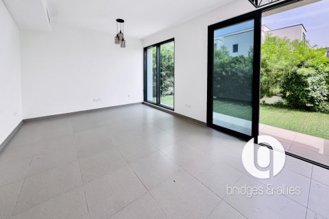Villa in Dubai Hills Estate, Dubai 4 bedrooms, 294 sq.m. № 98073 - photo 23