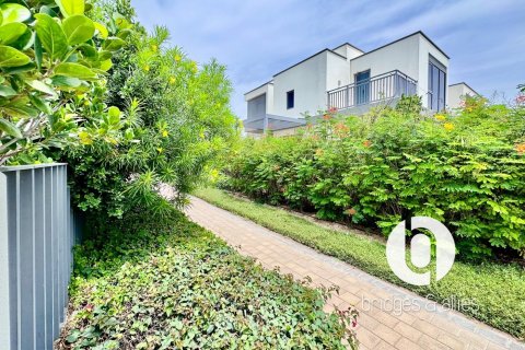 Villa in Dubai Hills Estate, Dubai 4 bedrooms, 294 sq.m. № 98073 - photo 30