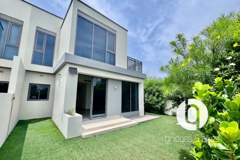 Villa in Dubai Hills Estate, Dubai 4 bedrooms, 294 sq.m. № 98073 - photo 25