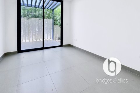 Villa in Dubai Hills Estate, Dubai 4 bedrooms, 294 sq.m. № 98073 - photo 18