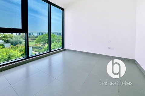 Villa in Dubai Hills Estate, Dubai 4 bedrooms, 294 sq.m. № 98073 - photo 4