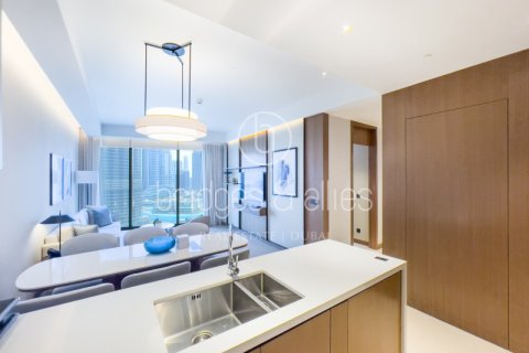 Apartment in Downtown Dubai (Downtown Burj Dubai), Dubai 3 bedrooms, 156 sq.m. № 98070 - photo 6