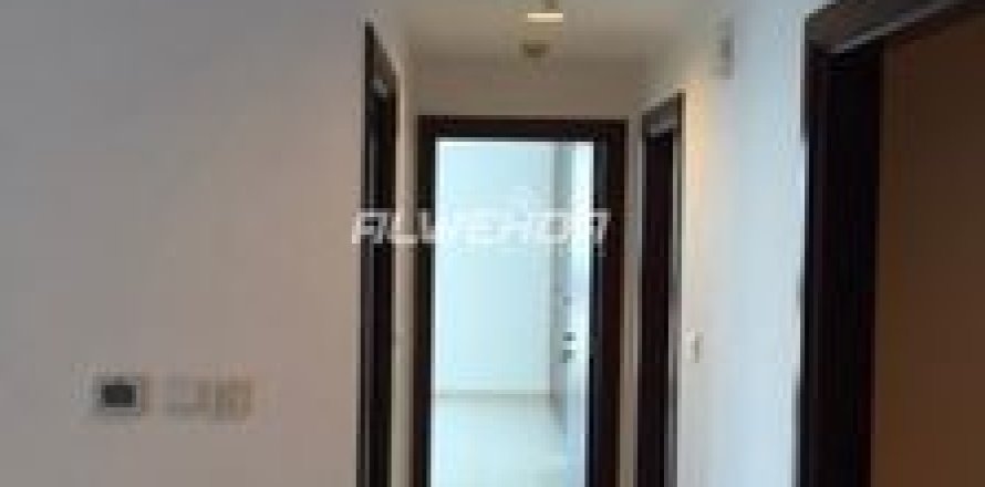 Apartment in Executive Towers, Business Bay, Dubai 2 bedrooms, 146 sq.m. № 3443