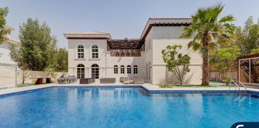 Villa en The Villa, Dubai, 6 dormitorios, 780 m², № 78842