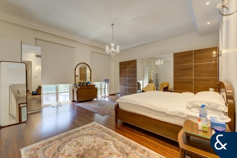 Villa en The Villa, Dubai, 6 dormitorios, 780 m², № 78842 - foto 15