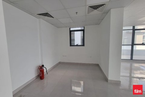 Bureau à Dubai, 98.7 m², № 83594 - photo 7