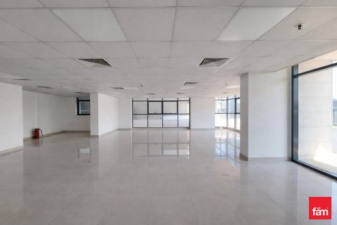 Bureau à Dubai, 98.7 m², № 83594 - photo 4