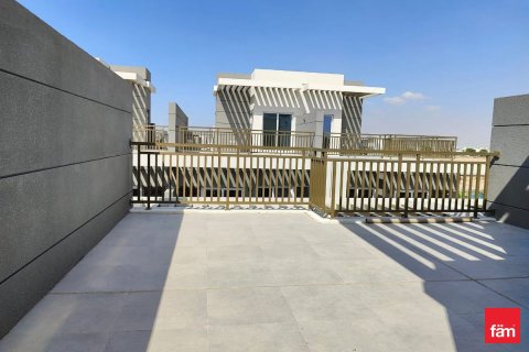 Снять в аренду таунхаус в Дубае: 3 спальни, 112.2м², № 83593 - фото 9