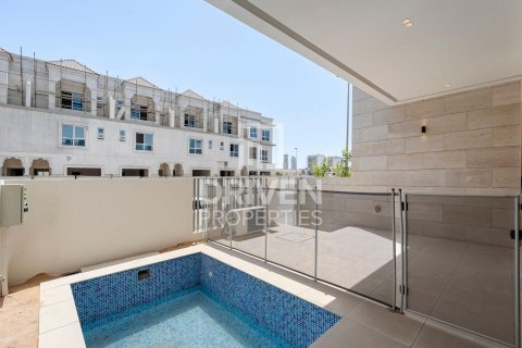 Townhouse in Jumeirah Village Circle, Dubai 4 bedrooms, 426 sq.m. № 20346 - photo 22