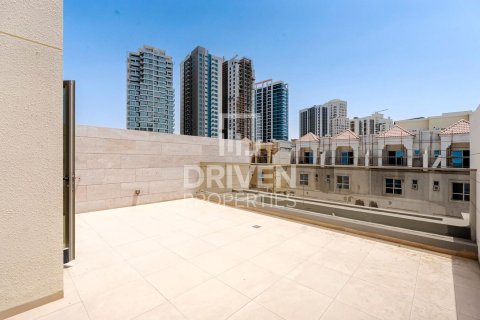 Townhouse in Jumeirah Village Circle, Dubai 4 bedrooms, 426 sq.m. № 20346 - photo 13