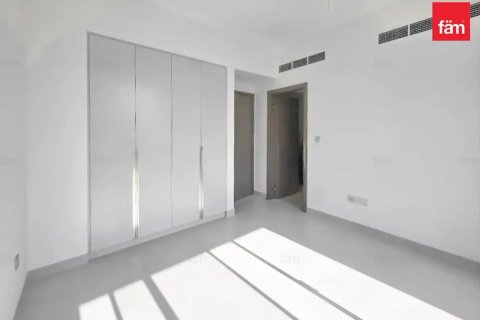 Villa en Dubai, 5 dormitorios, 455.4 m², № 77827 - foto 5