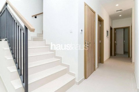 Adosado en Villanova, Dubai Land, Dubai, 4 dormitorios, 206 m², № 44065 - foto 7