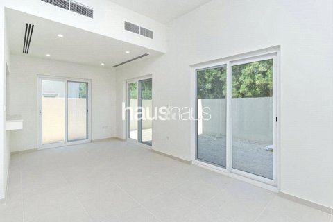Adosado en Villanova, Dubai Land, Dubai, 4 dormitorios, 206 m², № 44065 - foto 5