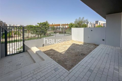 تاون هاوس في مُدُنْ, دبي 3 غرف نوم, 206 م² رقم 44088 - صورة 1