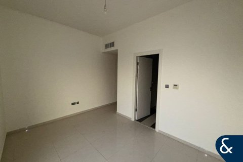 Снять в аренду виллу в DAMAC Hills (Akoya by DAMAC), Дубай: 3 спальни, 186м², № 79155 - фото 18