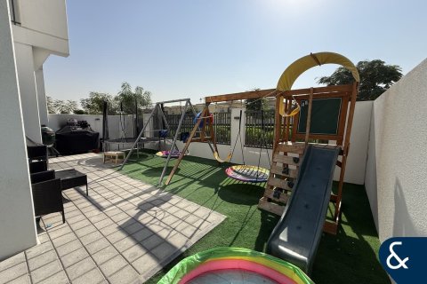 Снять в аренду виллу в Villanova, Dubai Land, Дубай: 4 спальни, 216м², № 79167 - фото 14