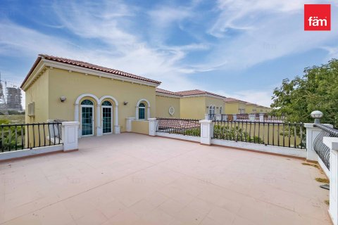 فيلا في دبي 4 غرف نوم, 514.2 م² رقم 53322 - صورة 30