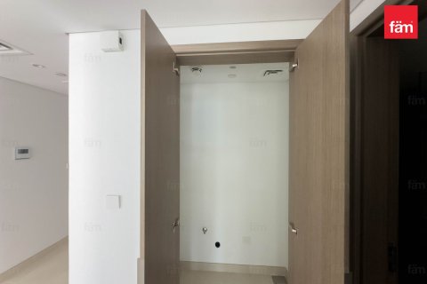 Снять в аренду квартиру в Аль-Васле, Дубай: 1 спальня, 68.6м², № 53331 - фото 8