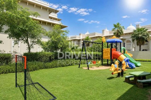 Apartamento en The Crescent, Palm Jumeirah, Dubai, 2 dormitorios, 163.23 m², № 126485 - foto 15