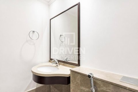 Apartamento en The Crescent, Palm Jumeirah, Dubai, 2 dormitorios, 163.23 m², № 126485 - foto 10