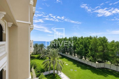 Apartamento en The Crescent, Palm Jumeirah, Dubai, 2 dormitorios, 163.23 m², № 126485 - foto 11