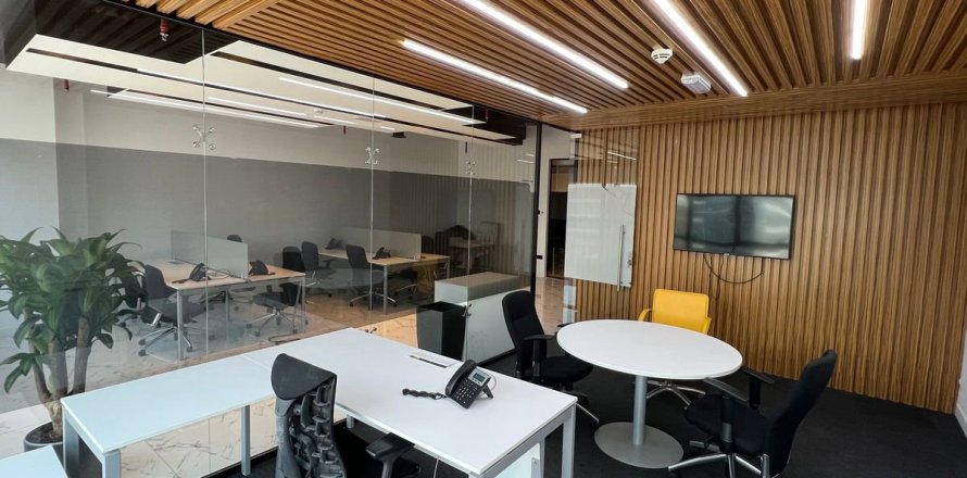 Office in Dubai 113 sq.m. № 41365