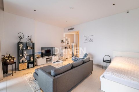 Купить квартиру в Бизнес-Бэе, Дубай: студию, 61м², № 20204 - фото 1