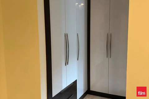 Apartment in Business Bay, Dubai 2 bedrooms, 104.4 sq.m. № 50013 - photo 10