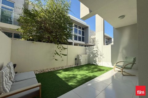 Снять в аренду таунхаус в Дубае: 3 спальни, 112.2м², № 93659 - фото 27