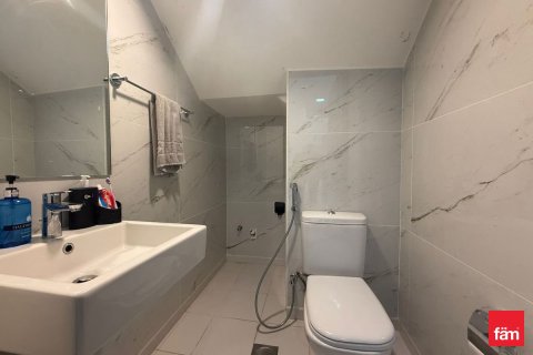 Снять в аренду таунхаус в Дубае: 3 спальни, 112.2м², № 93659 - фото 21