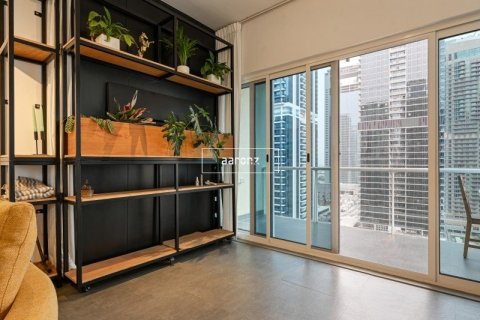 Apartment in Jumeirah Lake Towers, Dubai 1 bedroom, 131.5 sq.m. № 11113 - photo 3