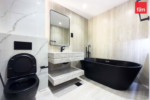 Apartment in Dubai Marina, Dubai 3 bedrooms, 208 sq.m. № 49894 - photo 26
