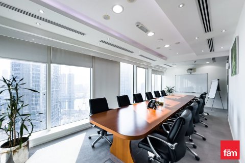 Commercial property in Business Bay, Dubai 886.3 sq.m. № 49896 - photo 1