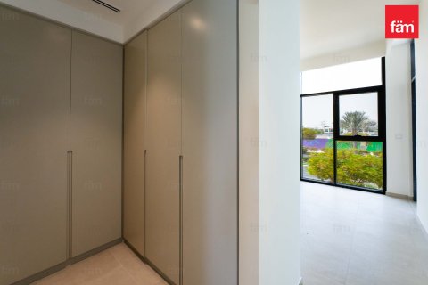 Townhouse in Dubai 3 bedrooms, 168.2 sq.m. № 49884 - photo 25