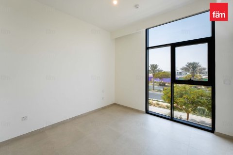 Townhouse in Dubai 3 bedrooms, 168.2 sq.m. № 49884 - photo 14